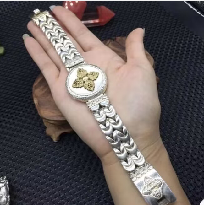 2023 Fashionable Miao Silver Gilded Carving Craft Gift Bracelet
