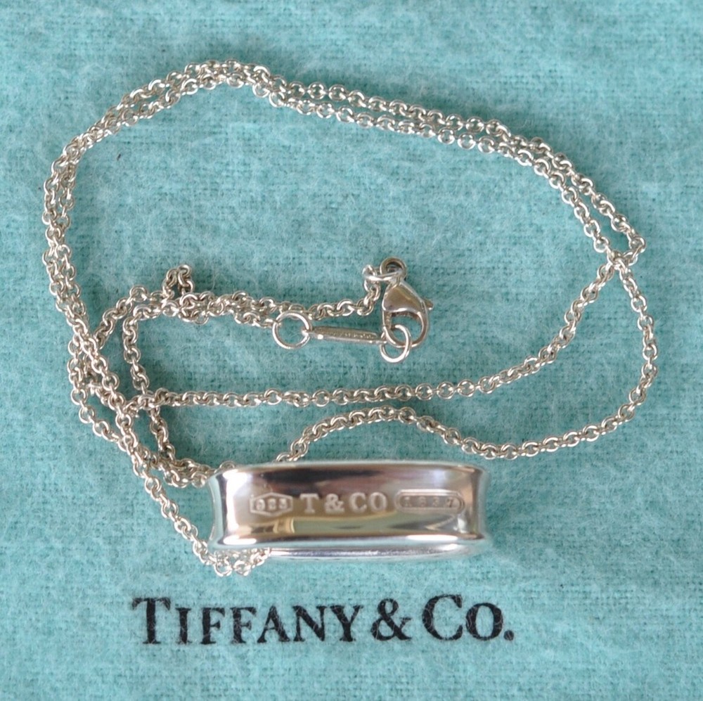 Tiffany & Co 1837 Oval Loop Ring Pendant & Necklace 18