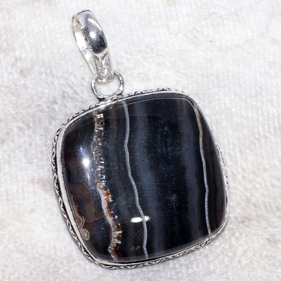 925 Silver Plated Banded Black Onyx Pendant 1.7