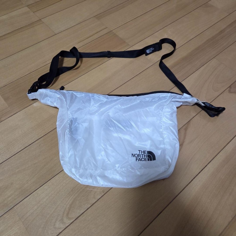 The North Face Pertex Canister - Stylish Durable Easy-to-Use Design