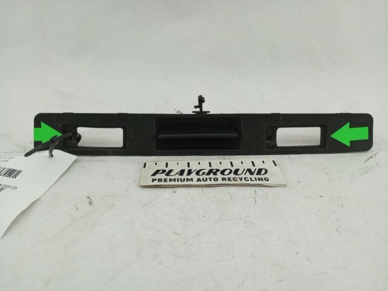 Volvo XC70 V70 2001-2004 Rear Liftgate Handle Replacement