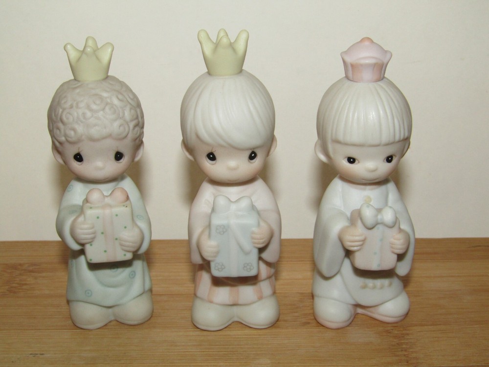 Vintage 1982 Precious Moments Nativity Three Wisemen Christmas Figurine by Jonathan & David