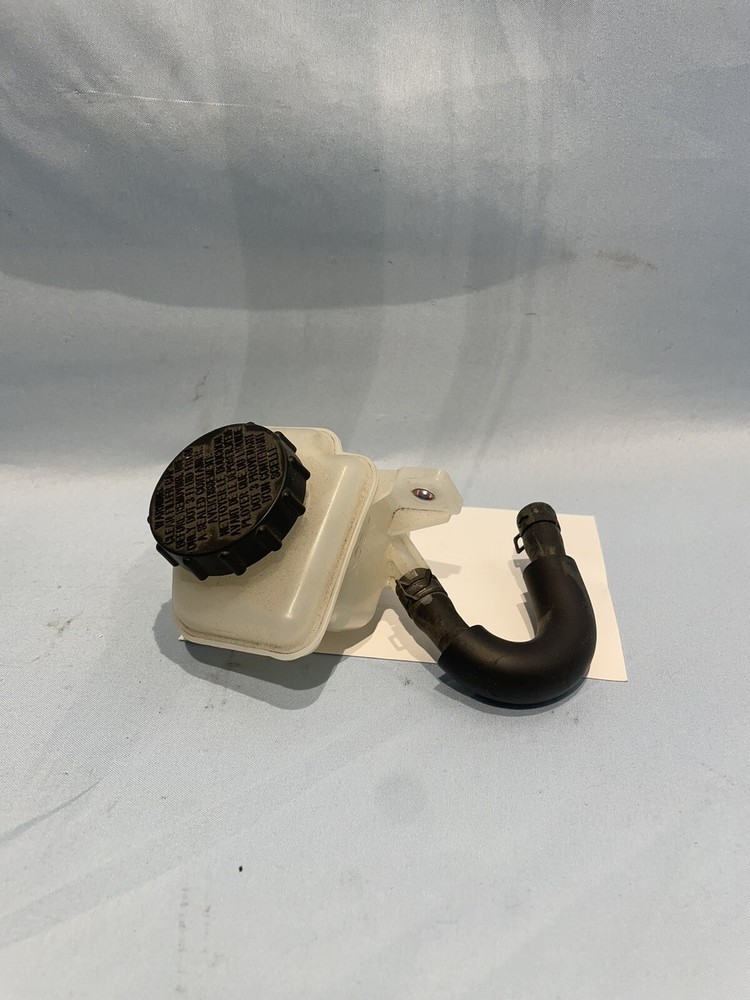 Mazda CX-3 2019 OEM Brake Master Cylinder Reservoir Tank