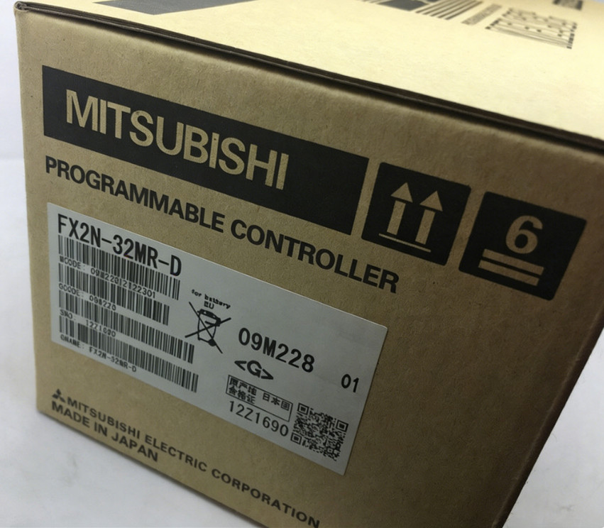 1pcs Brand New WITH IN BOX Mitsubishi PLC FX2N-32MR-D