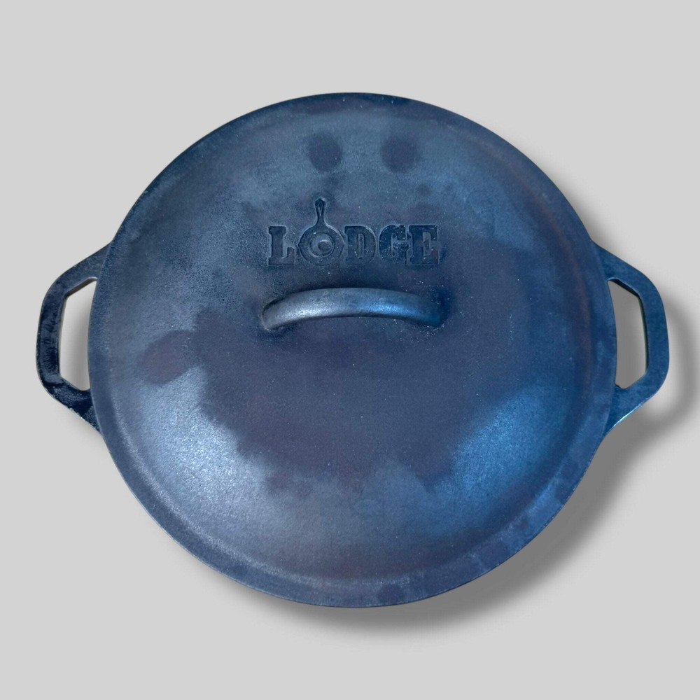 Lodge 5qt Cast Iron Dutch Oven with Lid – USA Made Pre-Seasoned Gently Used 8 Inch DOL