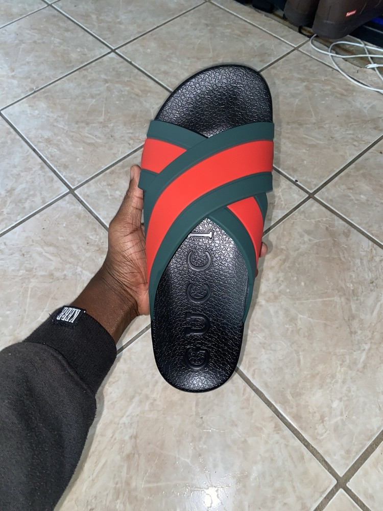 Gucci Crossover Rubber Sandals Black Size Authentic New
