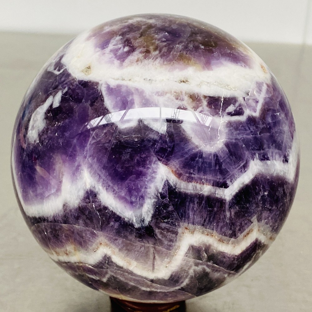 Natural Dream Amethyst Quartz Crystal Sphere Ball Healing 2140G