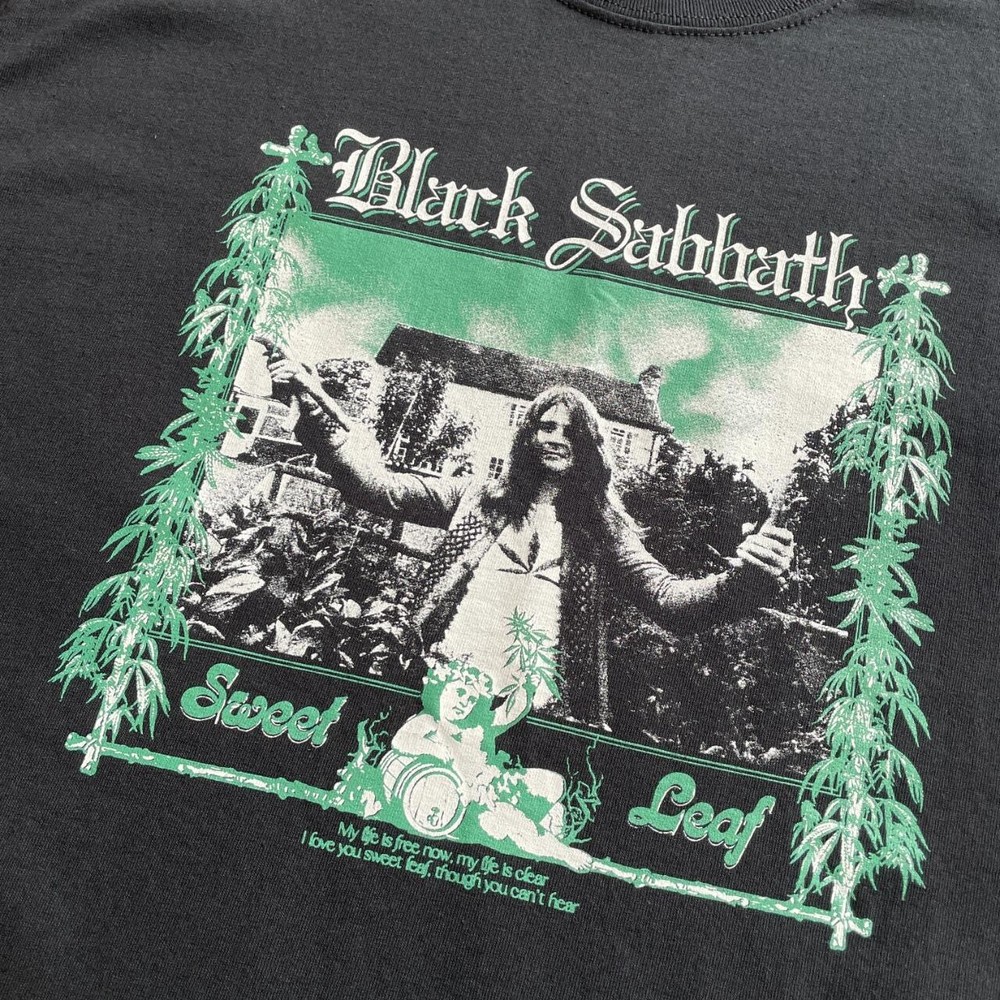 BLACK SABBATH - SWEET LEAF  shirt Black Gift Christmas Shirt AC216