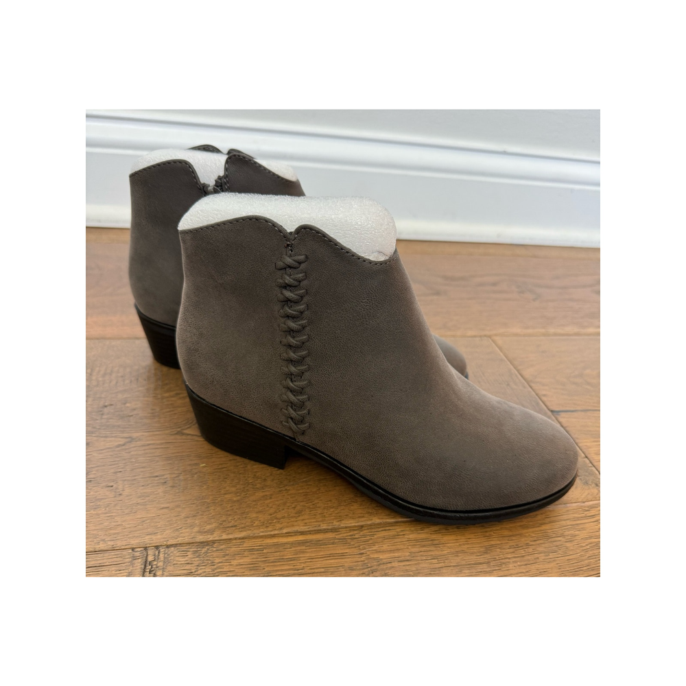 Mia Jaice Heeled Ankle Lasso Bootie Leather Gray Womens 11 NWOB