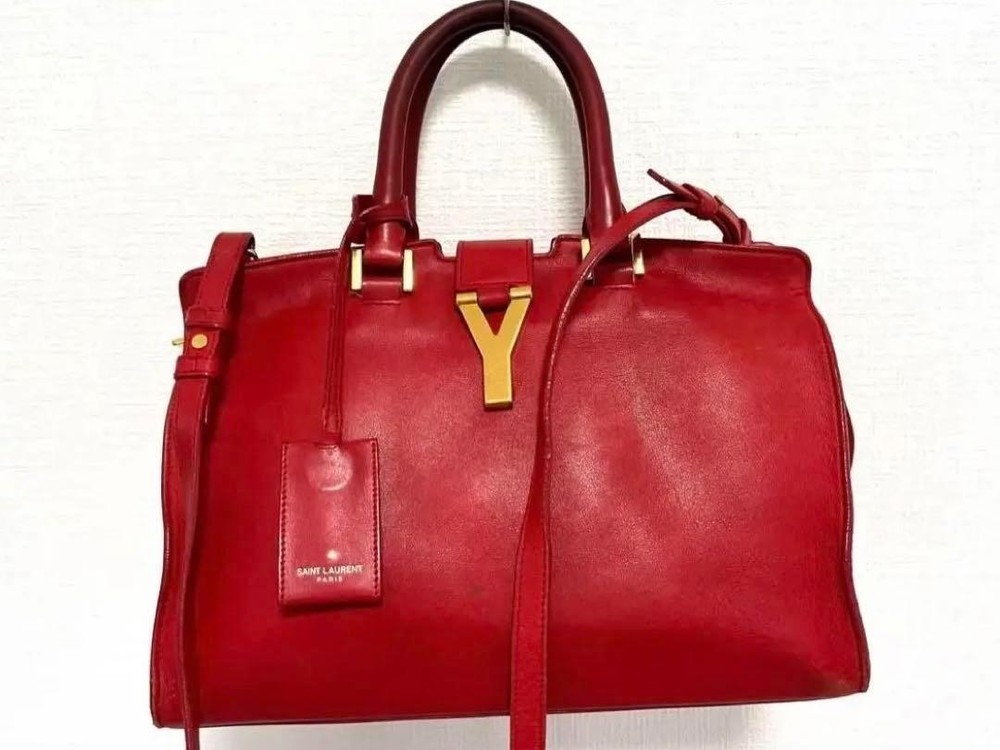 Yves Saint Laurent YSL Authentic Red Leather Cabas Tote Bag C032401