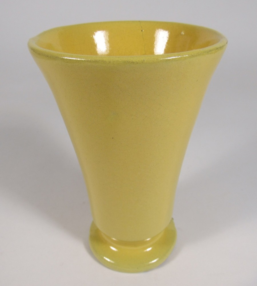 Vintage NORTH CAROLINA Yellow Redware Art Pottery Vase