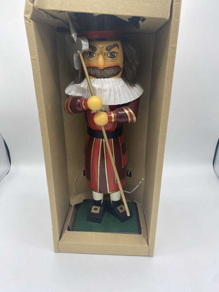 Vtg Nutcracker Village-British Soldier Guard 