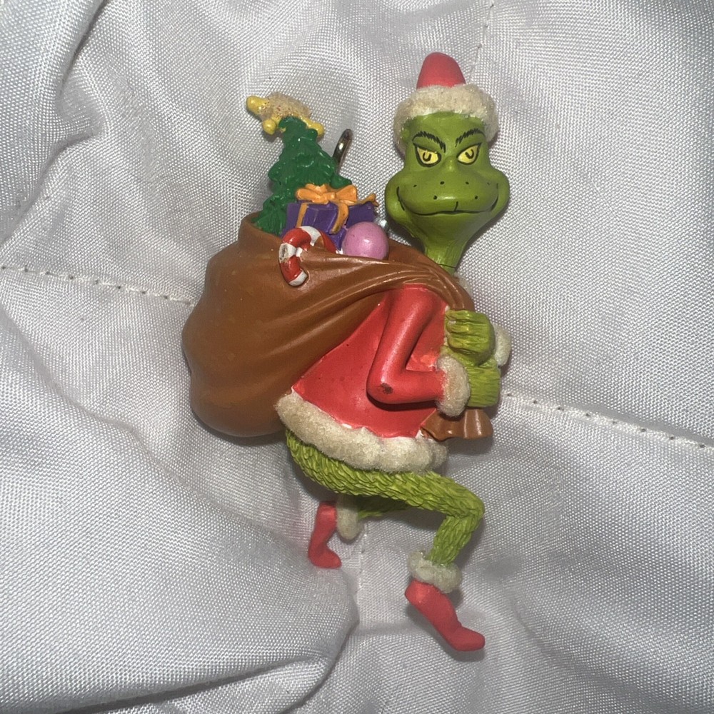 Hallmark Dr Seuss How the Grinch Stole Christmas Grinch with Gift Sack