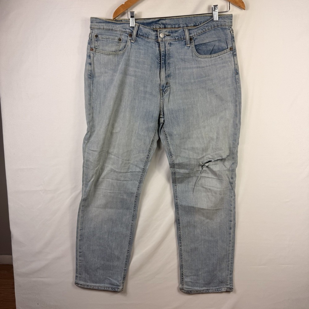 Levi's 541 Jeans Men’s 36x32 Blue Light Wash Denim Athletic Fit Taper Stretch