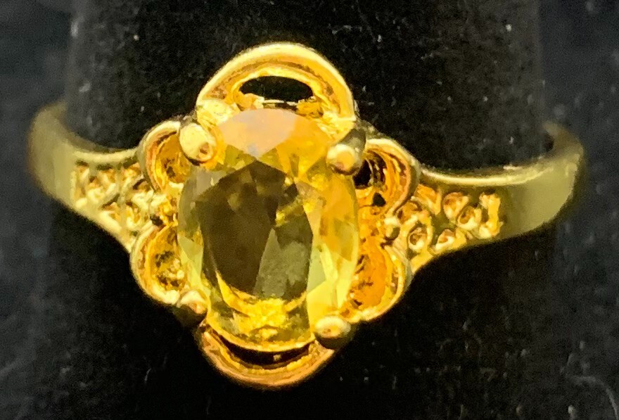 Vintage Antique Gold Tone Yellow Rhinestone CZ Ring - Size 8.5