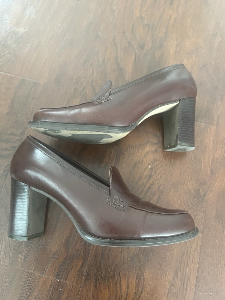 Vintage-inspired loafer heels with 10cm block heel