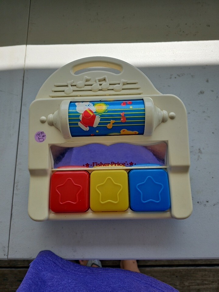 Vintage 1989 Fisher Price Musical Toy Piano with Lights & Sound Working #1102