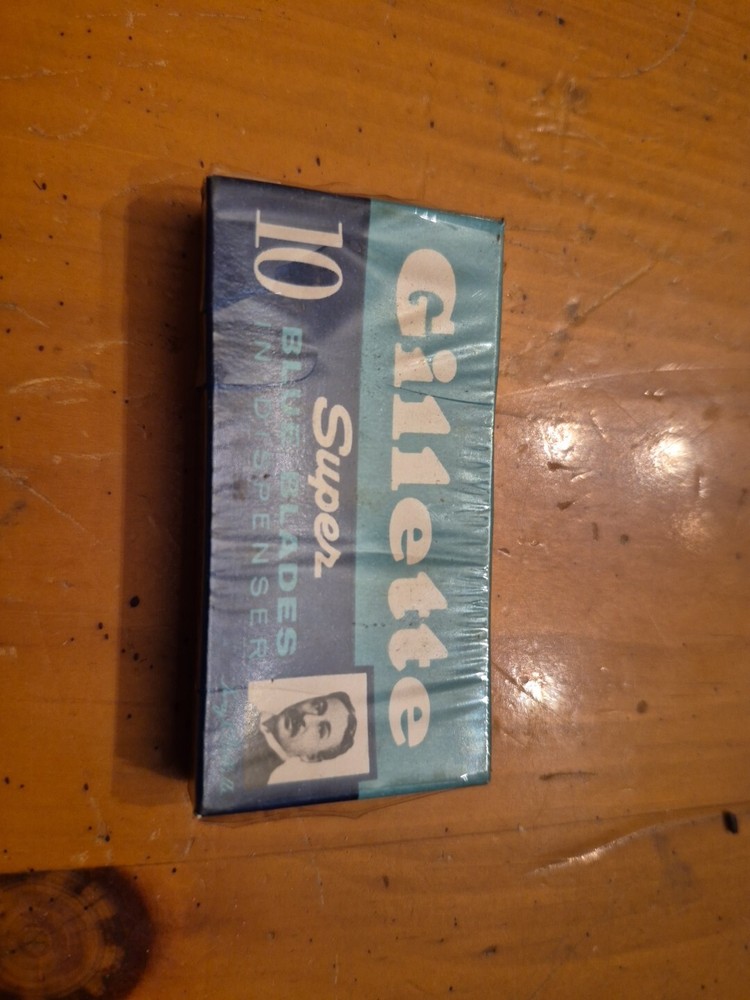 Vintage NOS Gillette 10 Super Blue Razor Blade Dispenser Unopened See Descriptio
