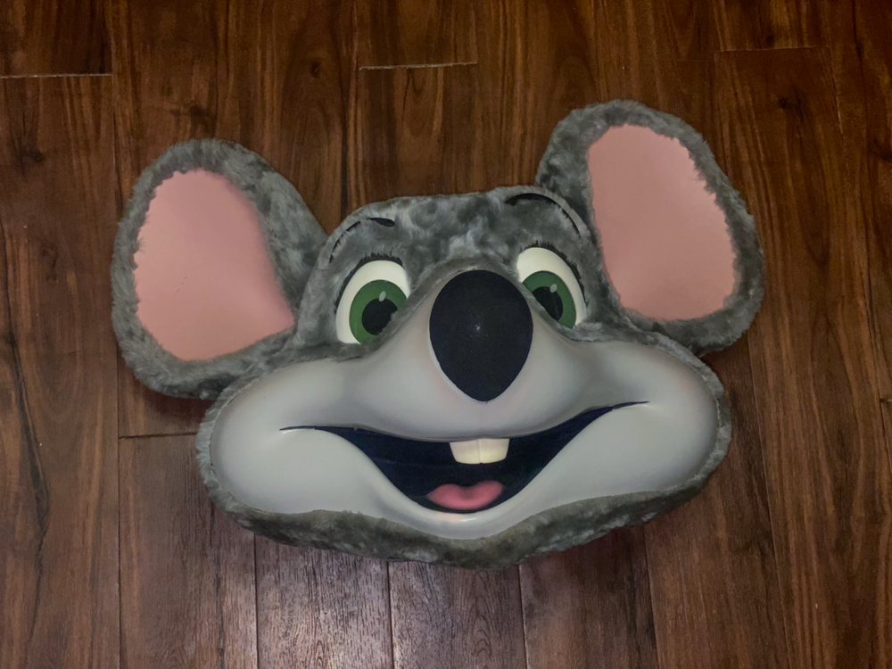 Chuck E Cheese’s New / Old Stock Rockstar Mascot Costume Head - RARE!