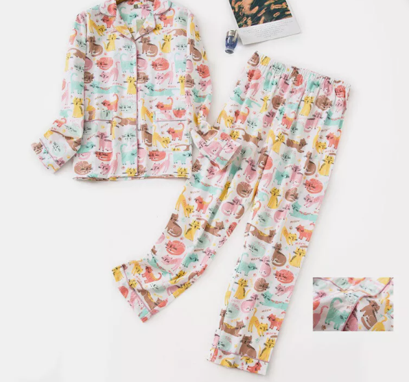 Pajamas can reduce friction between the skin and rough bedding