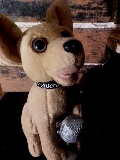 Vintage Y2K Taco Bell Chihuahua Plush Toy with Microphone Yo Quiero Taco Bell