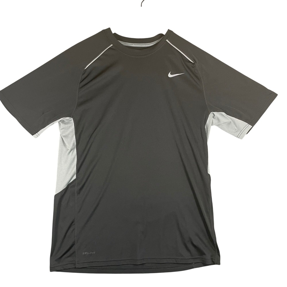 Nike Dri Fit Mens T Shirt Gray Short Sleeve Athletic Performance Gym Size L