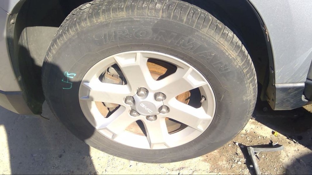 Wheel VIN J 11th Digit Limited 18x7-1/2 6 Spoke Fits 13-17 ACADIA 4117744