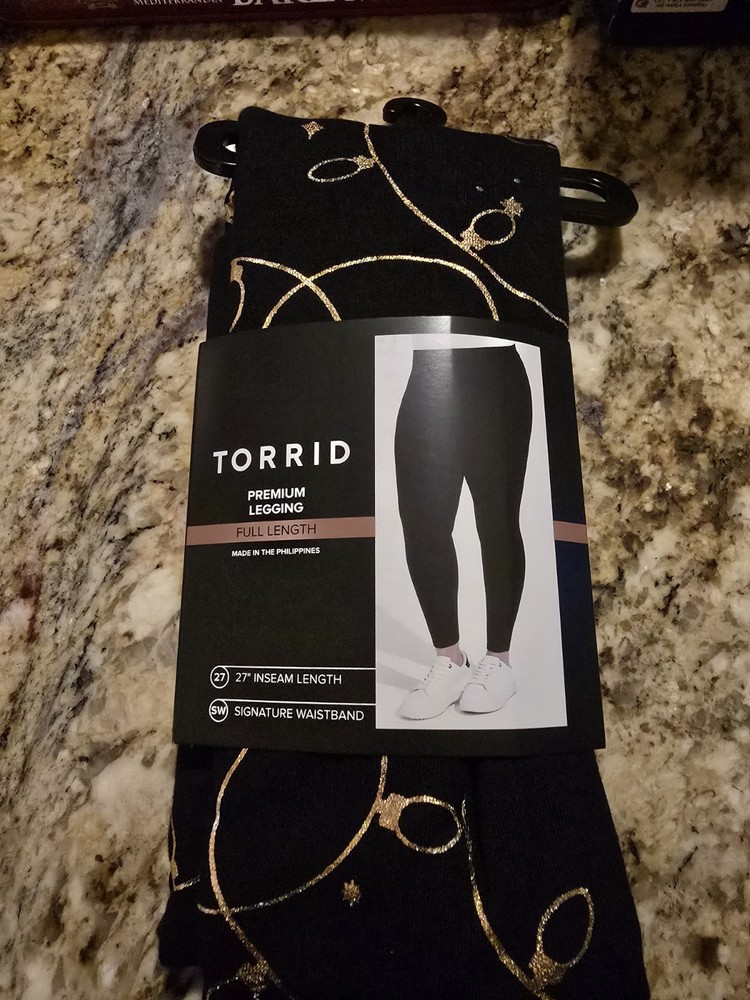 Torrid NWT Women's Full Length Black Leggings with Gold Detail Size 1 (14/16)