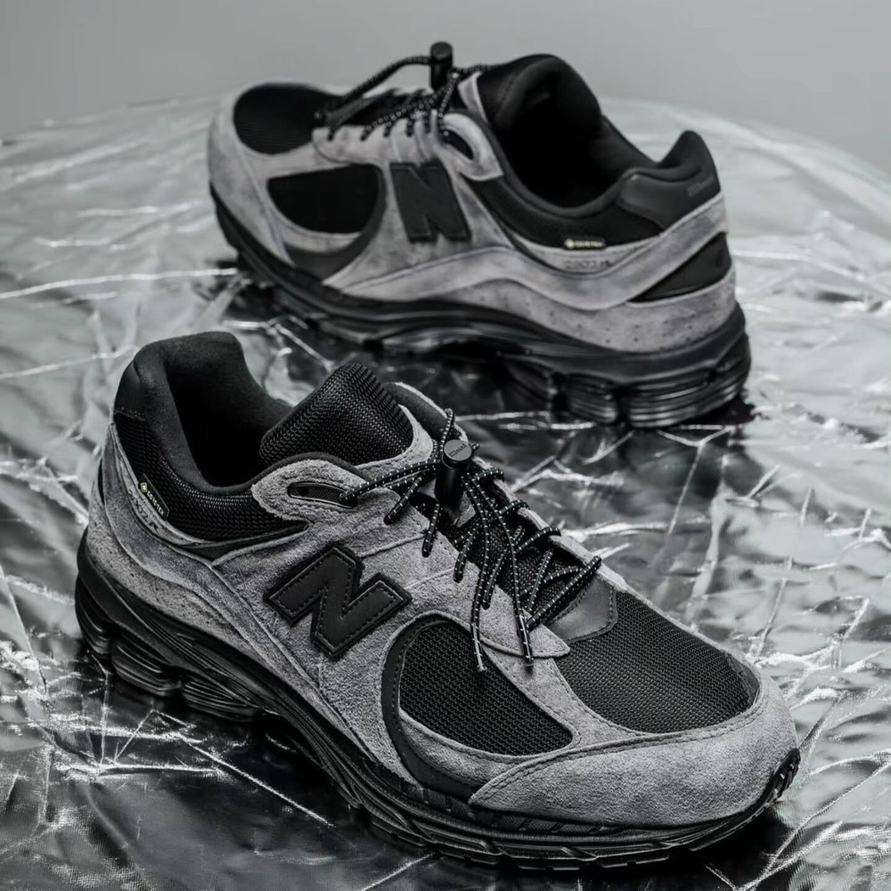 NEW New Balance 2002R blackish grey Men's Casual sports running shoes