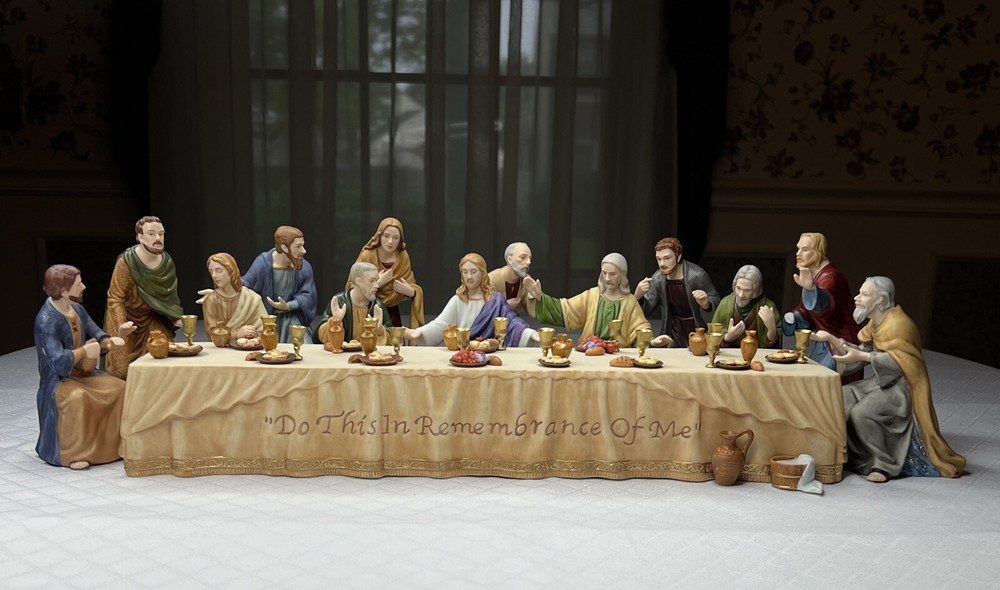 Damaged Thomas Kincade Hawthorne Village Last Supper Porcelain Figures