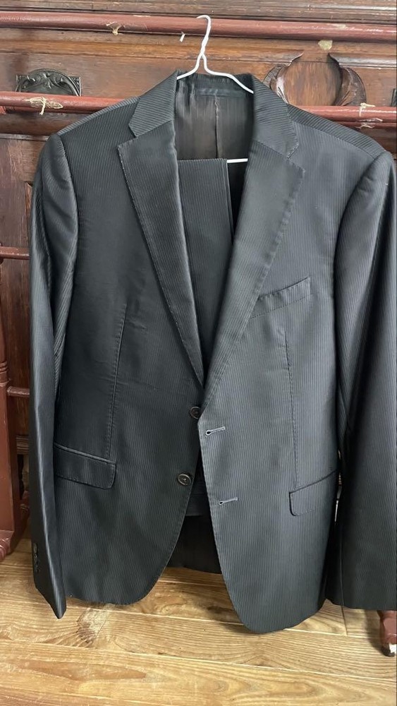 Oku Armani Collezioni Black Suit Set for Men