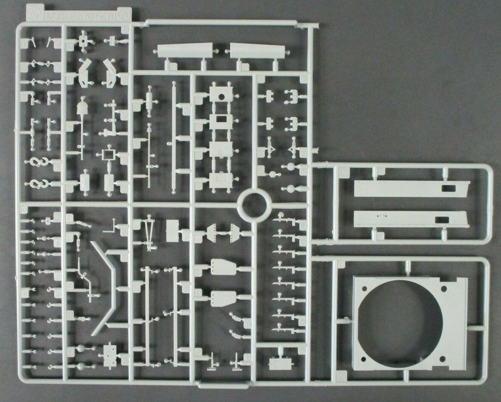 1/35 Cyber Hobby Pz.Bef.Wg.III Ausf.J Parts Tree A Kit 6544