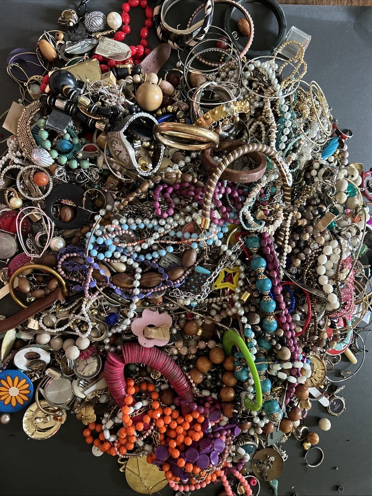 17 Pounds Of Scrap Jewelry For Crafting