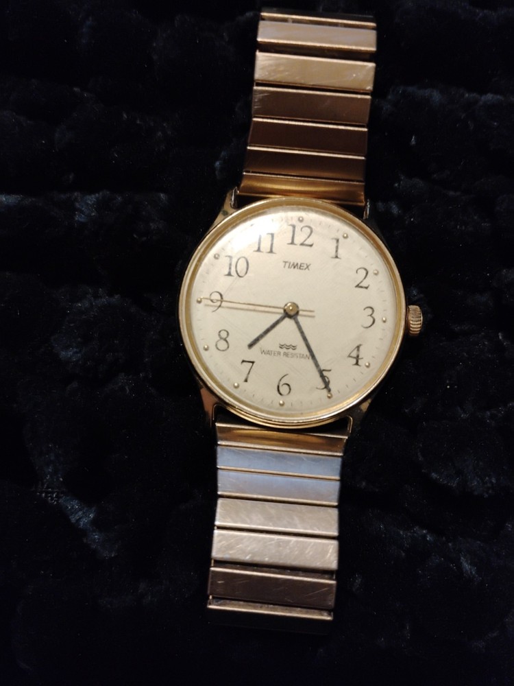 Timex Men's Classic Analog Watch with Indiglo Night Light  