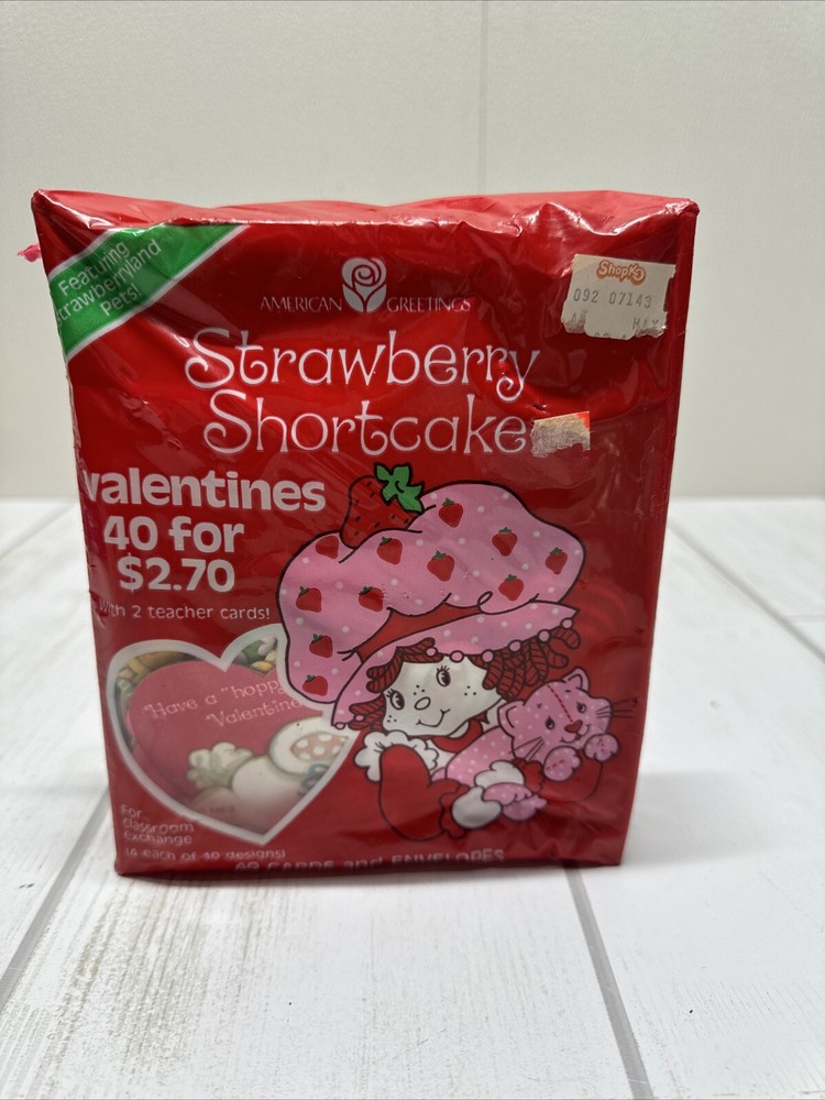 Vintage Strawberry Shortcake Valentines Unopened American Greeting 40 Cards Pets