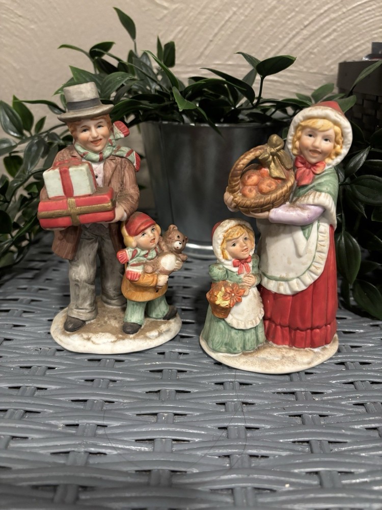 Vintage Home Interiors Christmas Figurines #5554