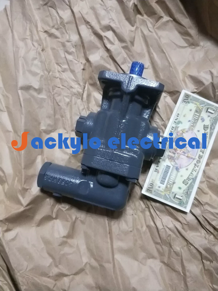 1PC Brand new Gear pump KF12RF2-D15 fedex or DHL Free shipping