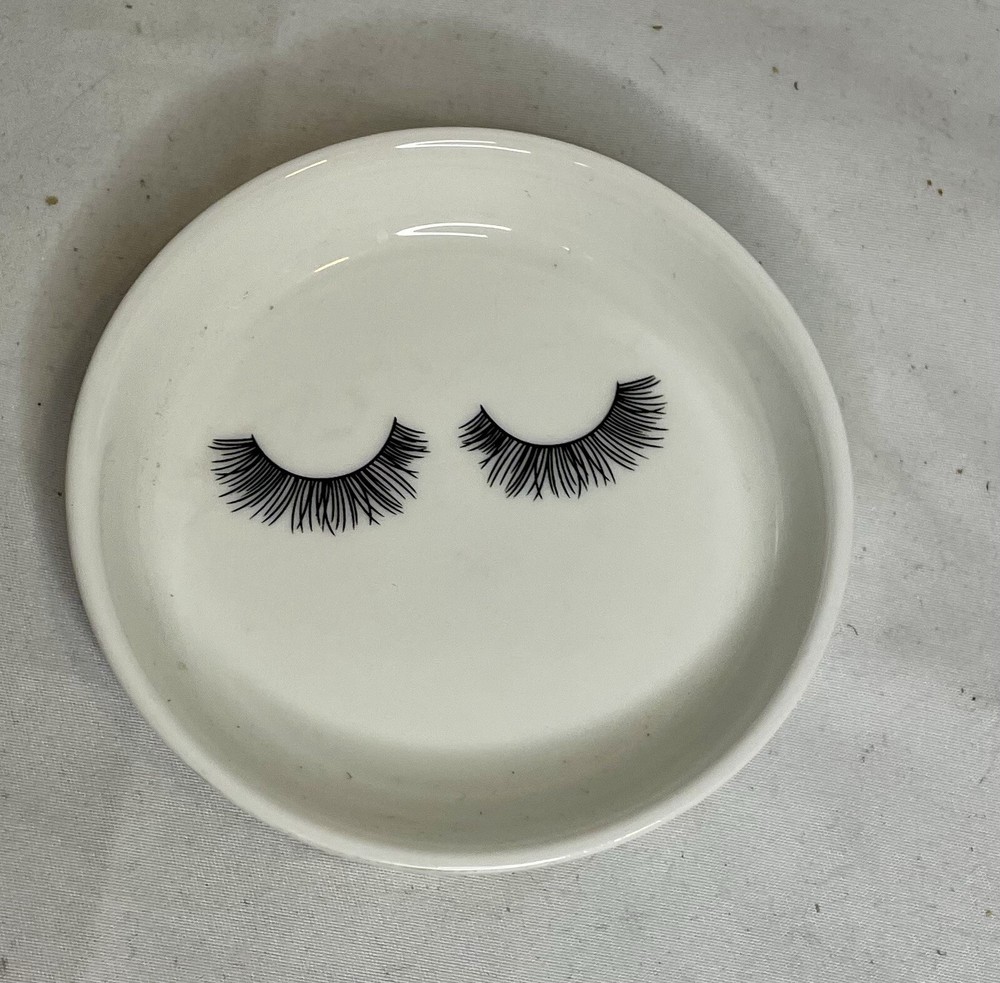 Minimalist Ceramic Ring Dish & Jewelry Tray for Eyelash Holders