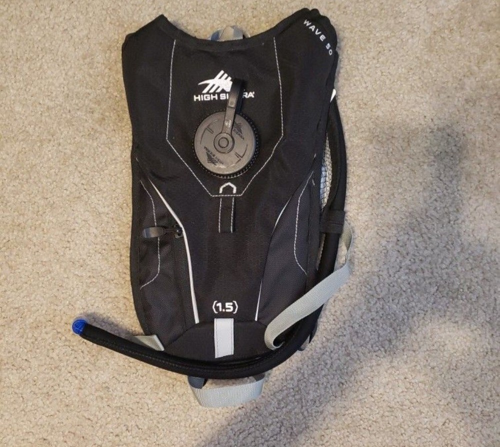 High Sierra Wave 5.0 Hydration Pack, 1.5 L