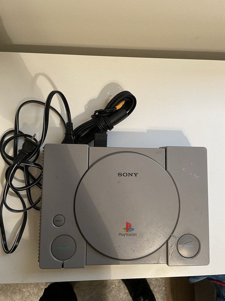 Sony PlayStation 1 PS1 Gray Console Without Controller Retro Gaming