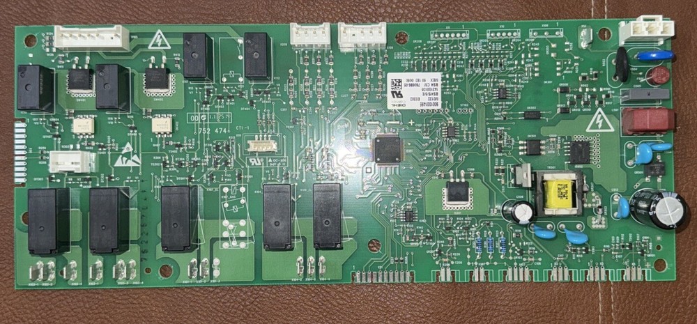 OEM BOSH Control Module 11020742 Used Auto Part