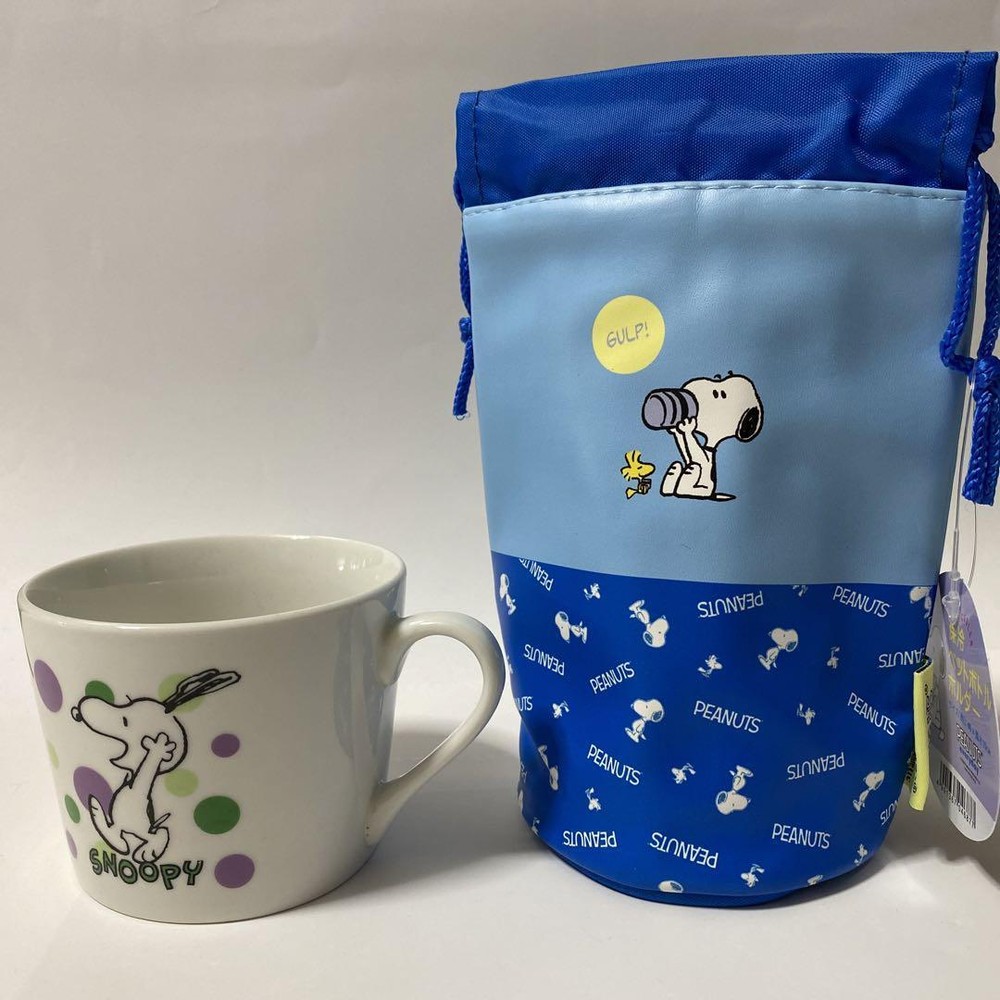 Snoopy Mug Cup Insulated Plastic Bottle Holder