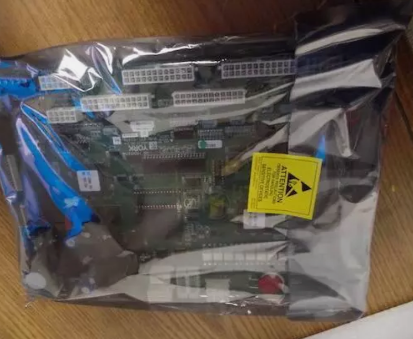 YORK 100% brand new and original  Driver Board w/o IGBT Module  031-02601-001