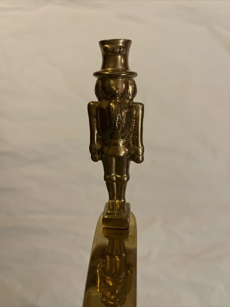 VINTAGE BRASS NUT CRACKER CHRISTMAS STOCKING HOLDER