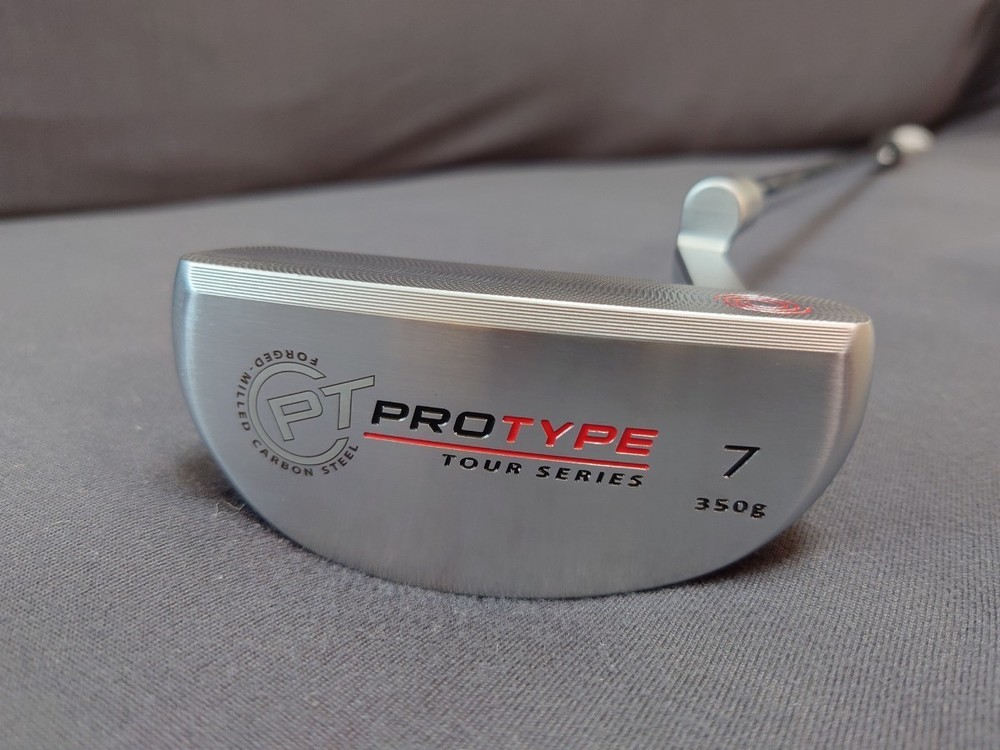 Odyssey Prototype Tour 7 33 Inch Putter in Excellent Condition
