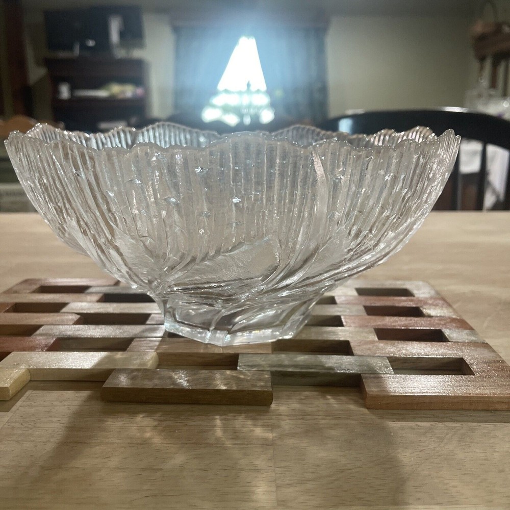 VTG 24% Leaded Crystal Bowl Lausitzen Glas Germany Grandma Cottagecore Kitschy