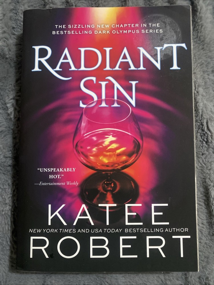 Radiant Sin by Katee Robert (2023, Trade Paperback)
