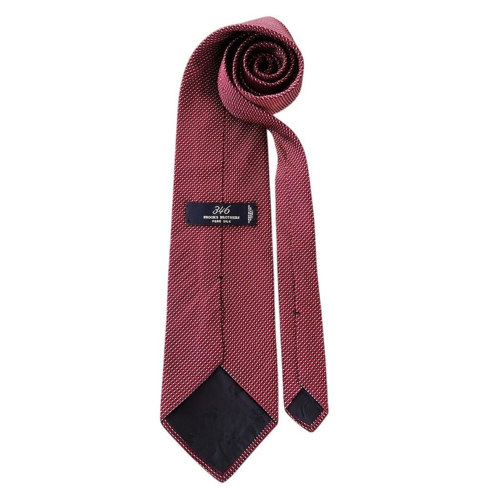 Brooks Brothers Men's Red Silk Geometric Tie Classic Length