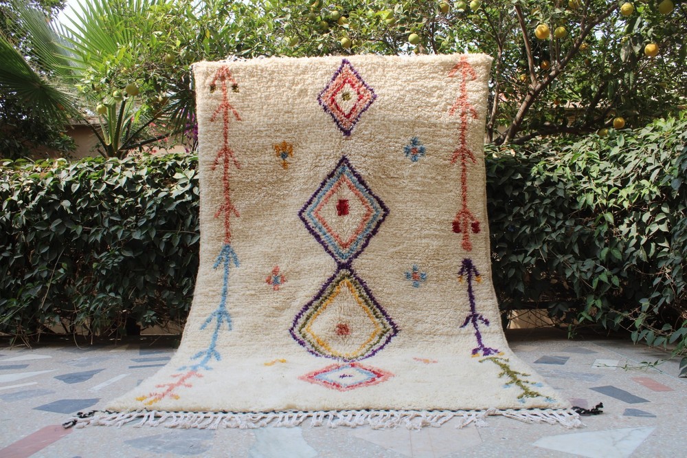 Hand Knotted Moroccan Wool Rug: Berber Beni Ourain Carpet 7.1x4.5 ft, Azilal rug