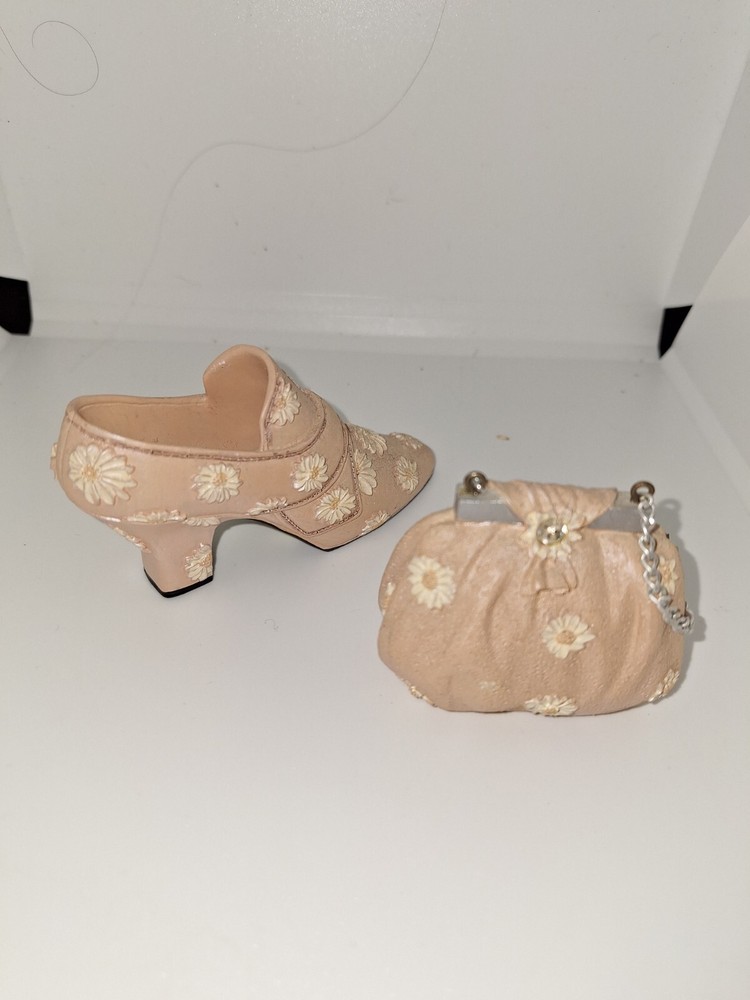 Victorian Vintage Anastasia Shoe and Purse Set